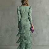 Clara · Vestido elegante de Mulher com mangas de franjas