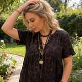 Sonnia - Vestido longa com decote em V e estampado de leopardo para mulher
